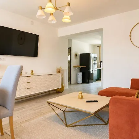 Loft 85 Terrasse Et Parking Prive Apartmán